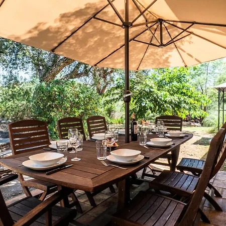 Villa 5 Chambres, Sauna, Piscine Et Vue Mer. - 5 Chambres, Sauna, Piscine Et Vue Mer. Mae-2513 *